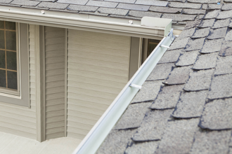 What to Know About Replacing Gutters