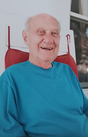Leon E. Lewis, 95