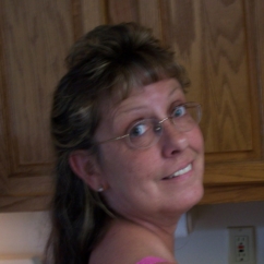 Mary Margaret (Eck) McLaughlin, 47