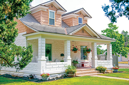 5 High-ROI Projects to Instantly Boost Curb Appeal