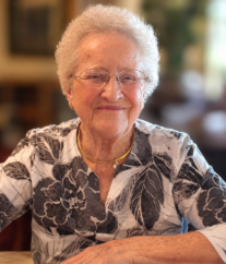 Gloria Biichle, 98